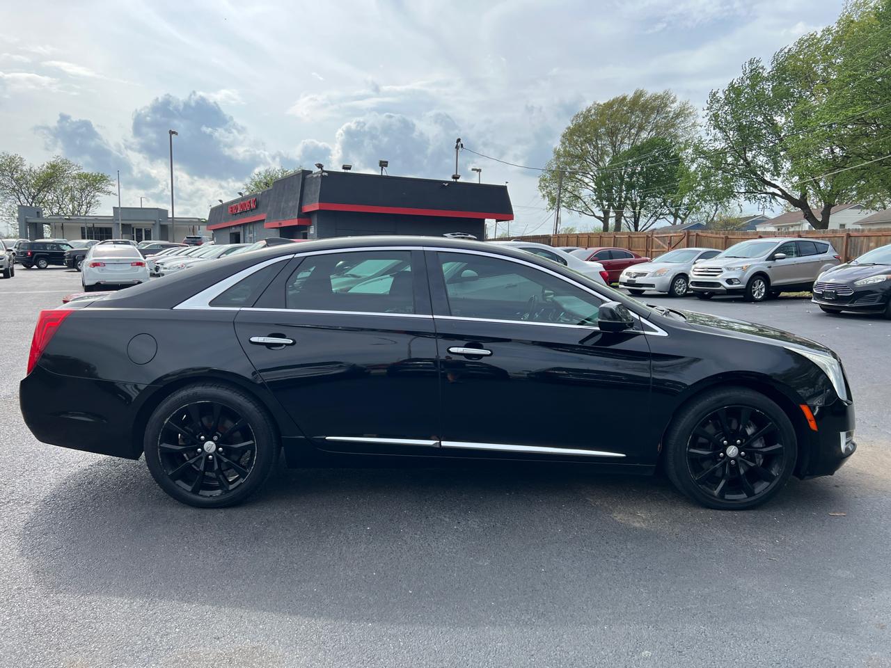 Cadillac XTS 4dr Sdn Premium AWD 2015
