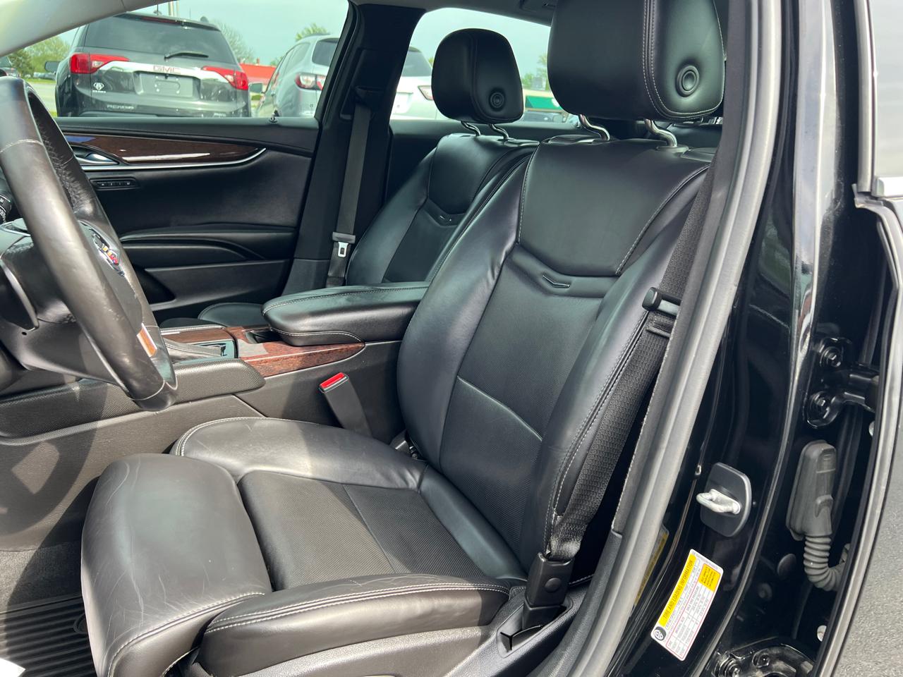 Cadillac XTS 4dr Sdn Premium AWD 2015