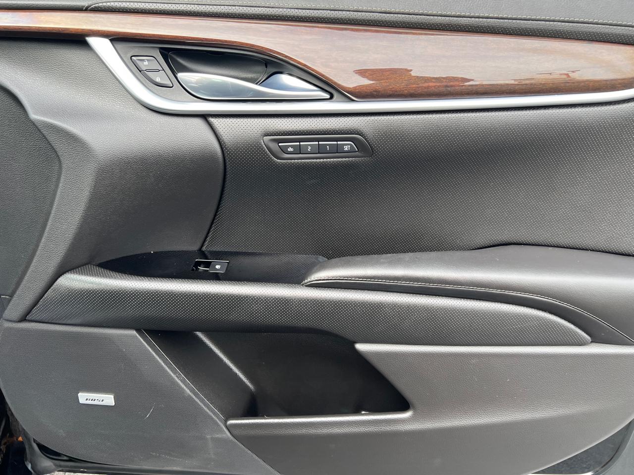 Cadillac XTS 4dr Sdn Premium AWD 2015