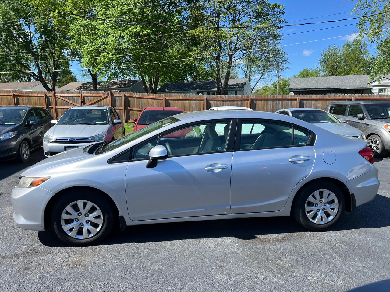 Honda Civic Sdn 4dr Auto LX 2012