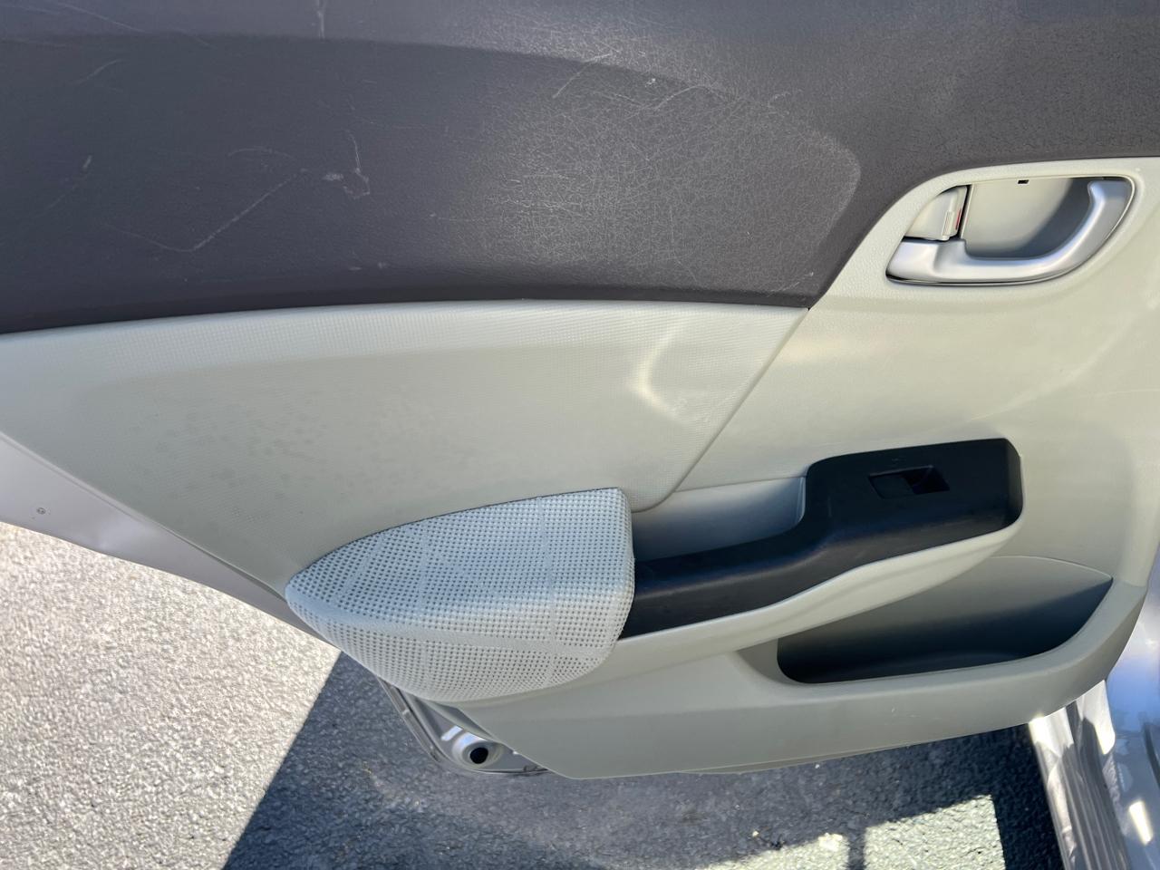 Honda Civic Sdn 4dr Auto LX 2012