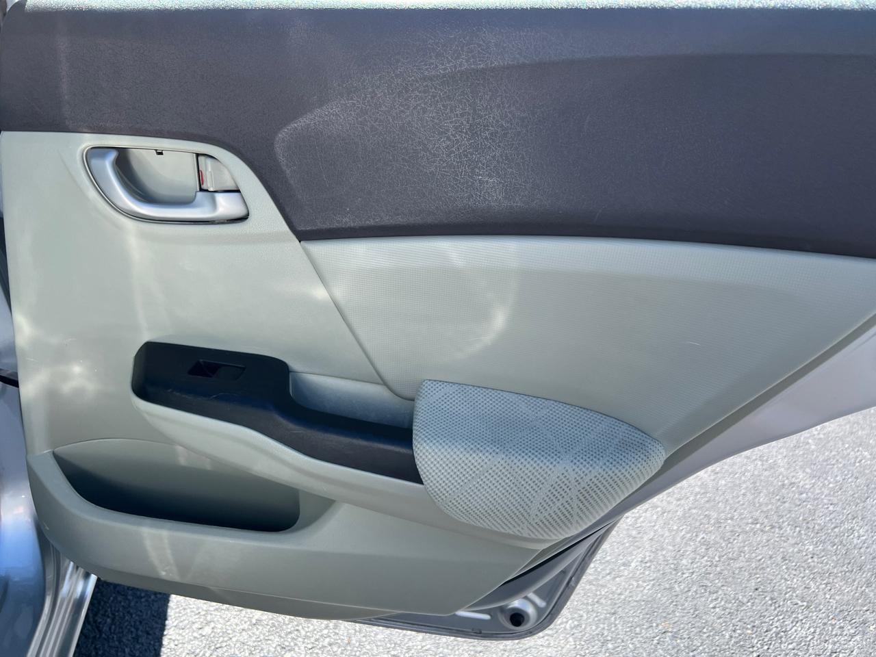 Honda Civic Sdn 4dr Auto LX 2012