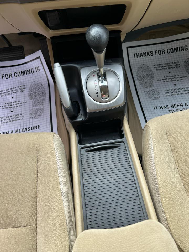 Honda Civic Sdn LX AT 2006