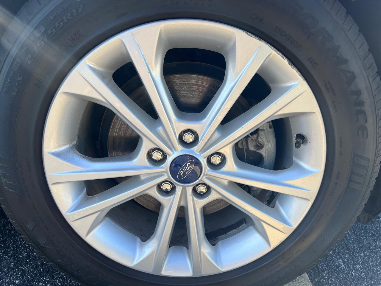 Ford Escape SE FWD 2017