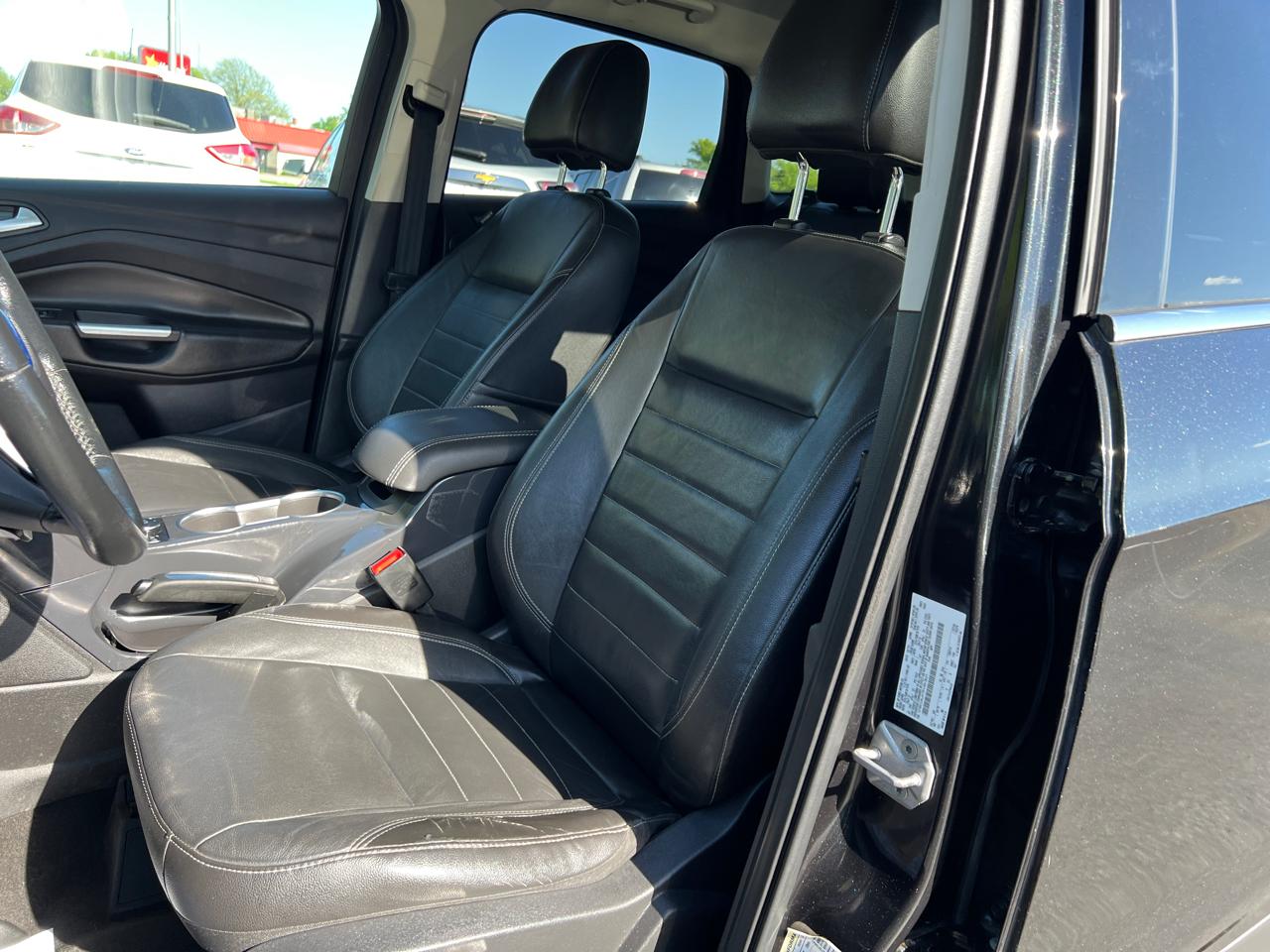 Ford Escape 4WD 4dr Titanium 2014