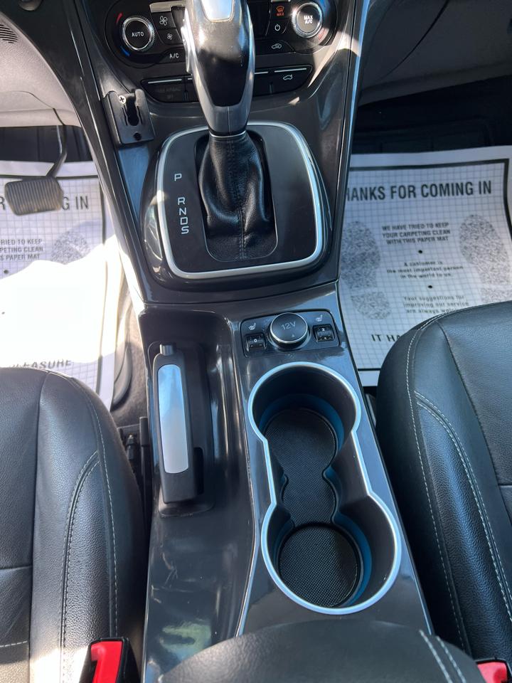 Ford Escape 4WD 4dr Titanium 2014