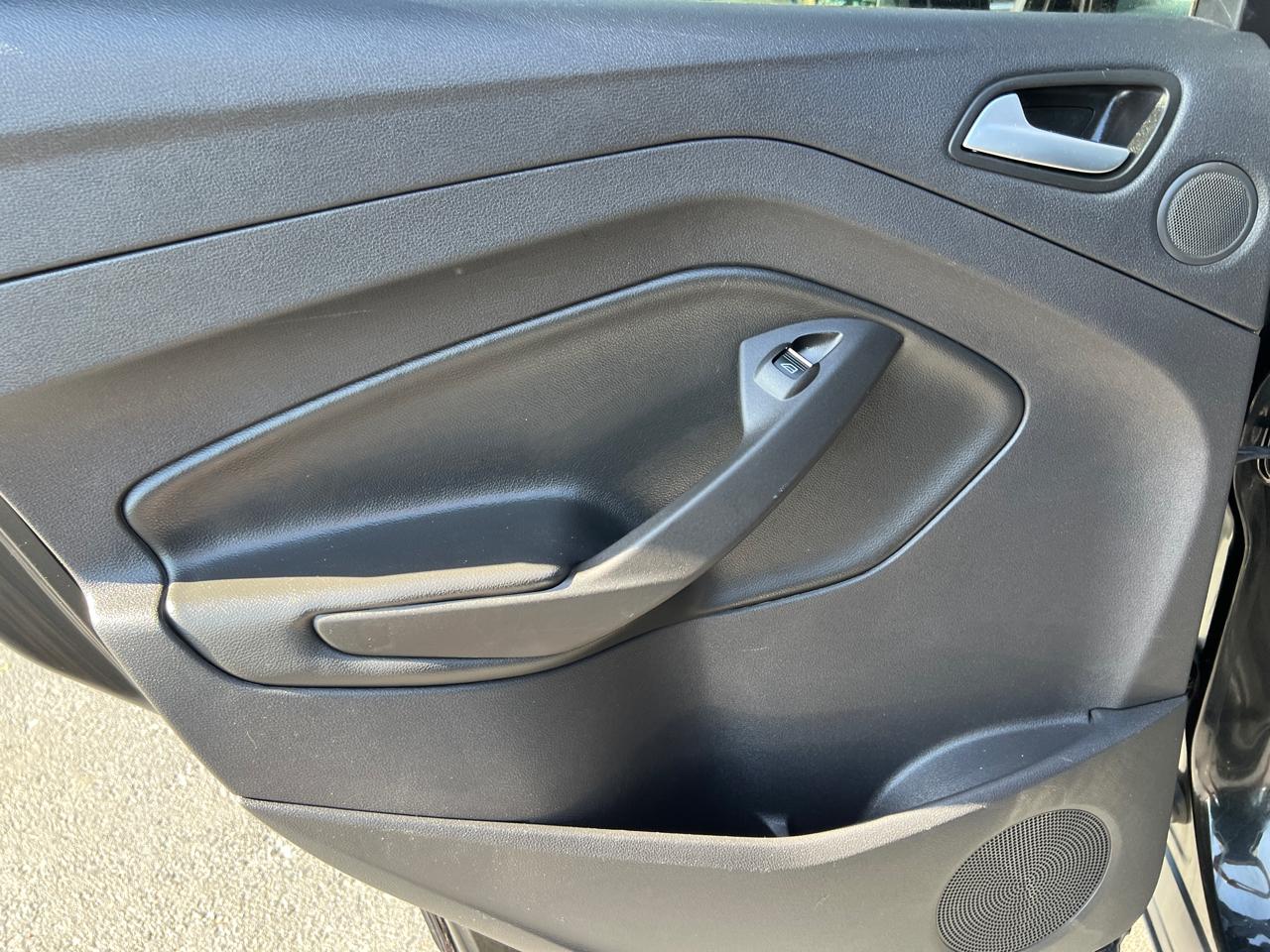 Ford Escape 4WD 4dr Titanium 2014
