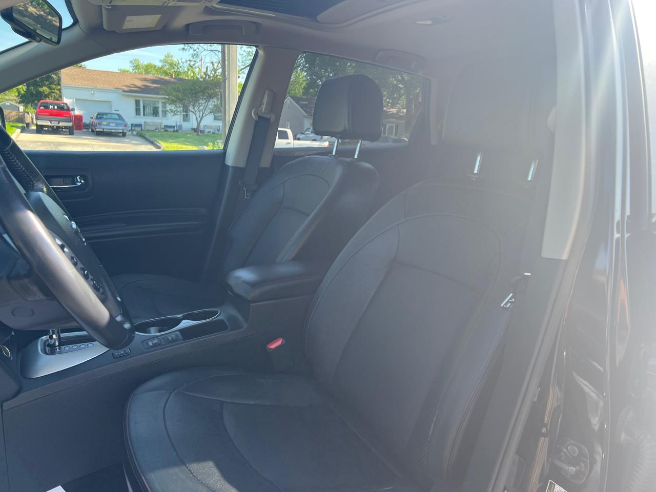 Nissan Rogue AWD 4dr SL 2012
