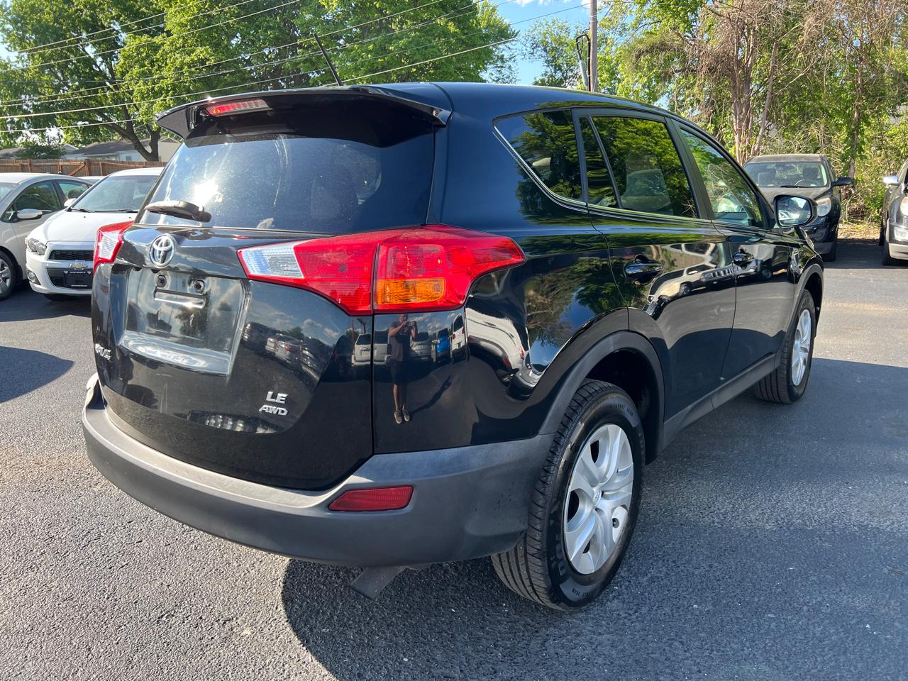 Toyota RAV4 AWD 4dr LE (Natl) 2015