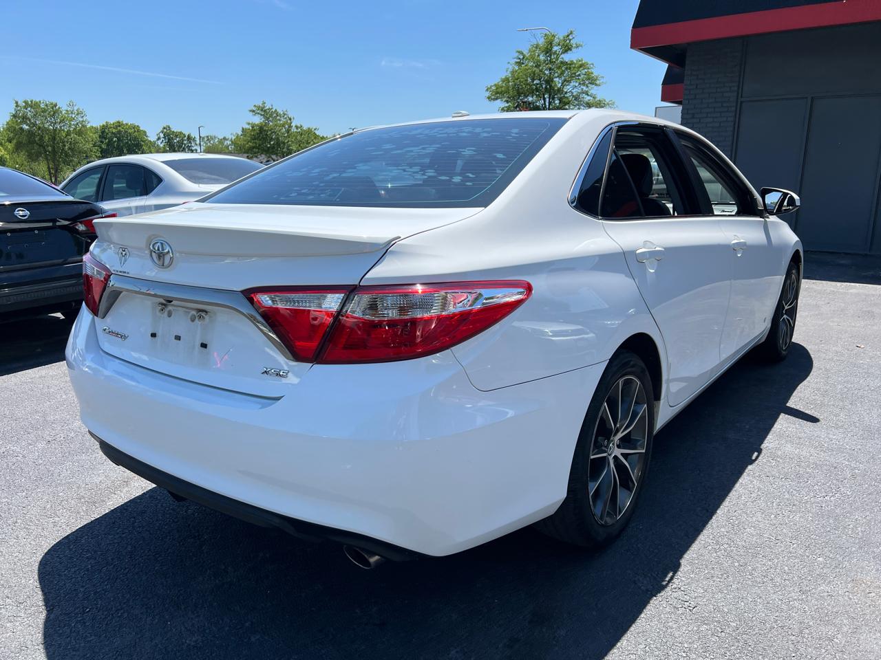 Toyota Camry 4dr Sdn V6 Auto XSE (Natl) 2015