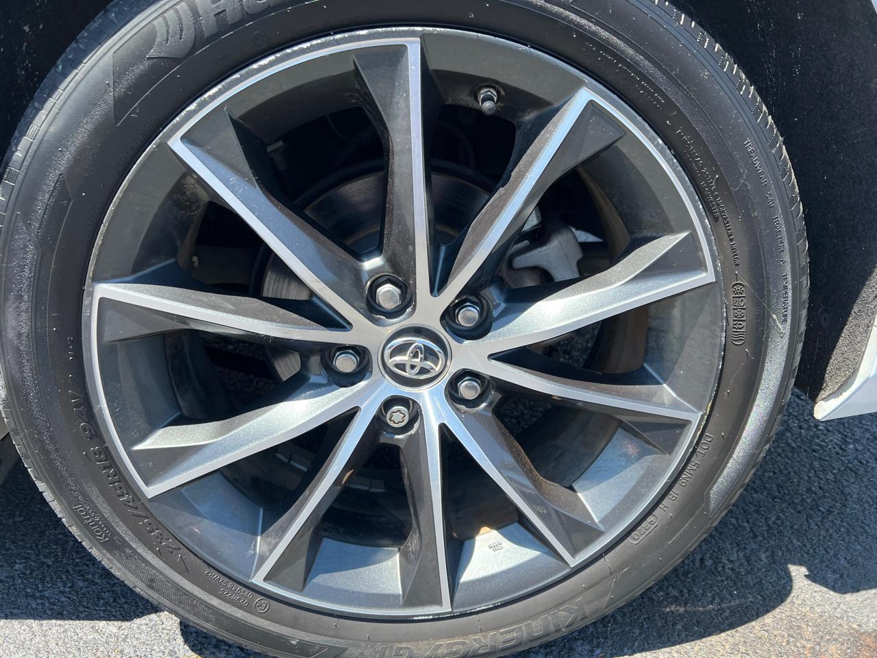 Toyota Camry 4dr Sdn V6 Auto XSE (Natl) 2015