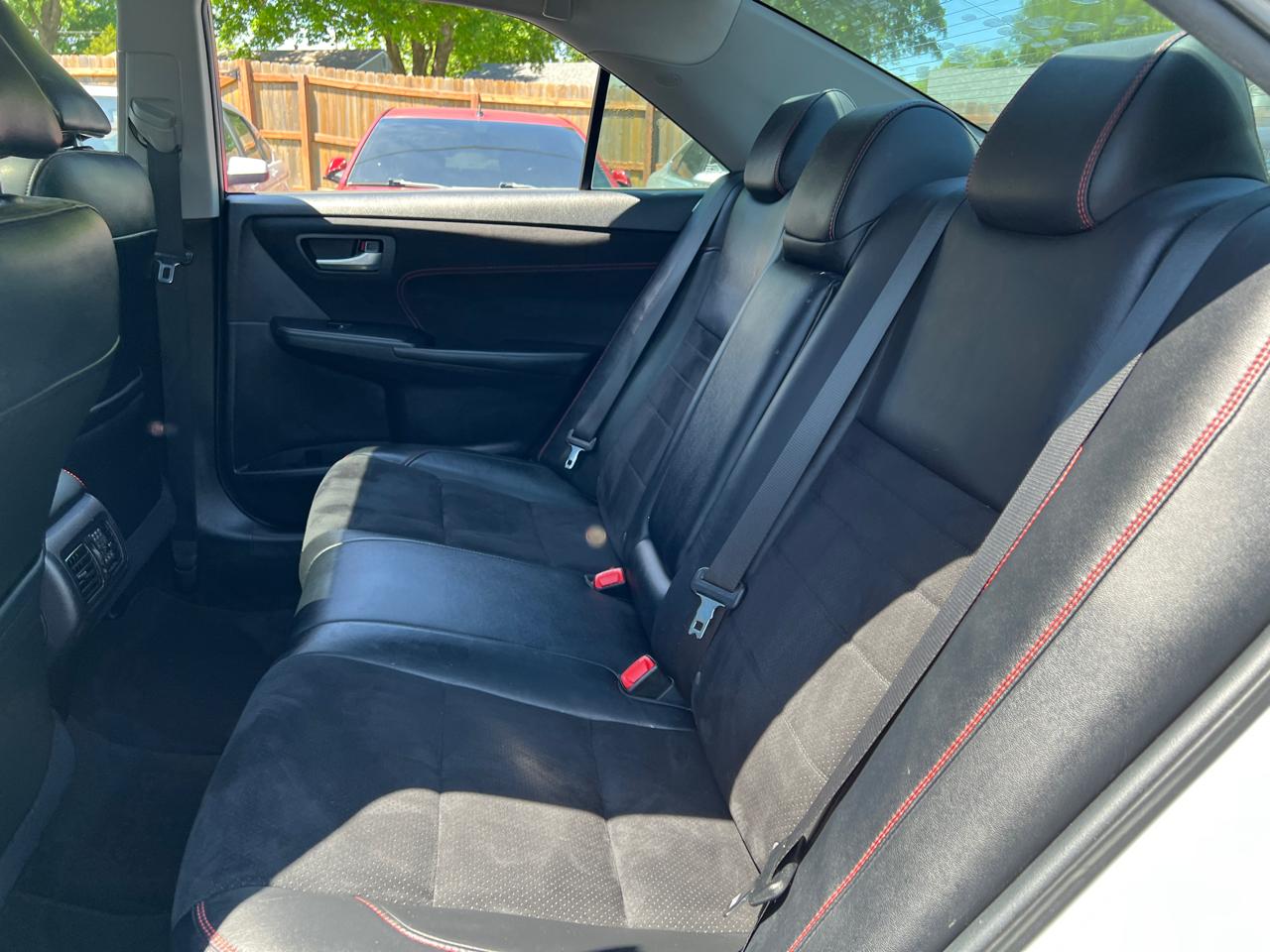 Toyota Camry 4dr Sdn V6 Auto XSE (Natl) 2015