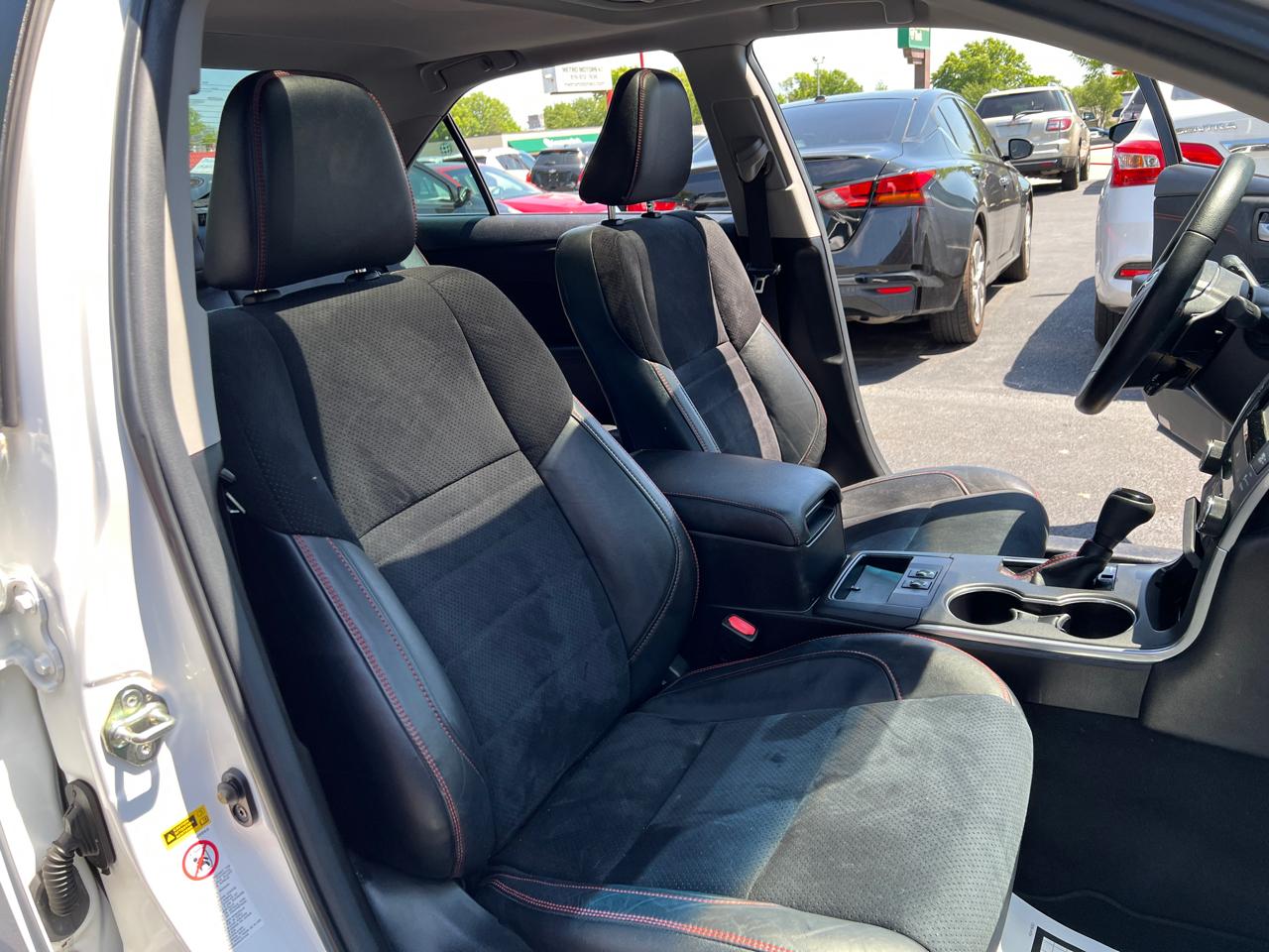 Toyota Camry 4dr Sdn V6 Auto XSE (Natl) 2015