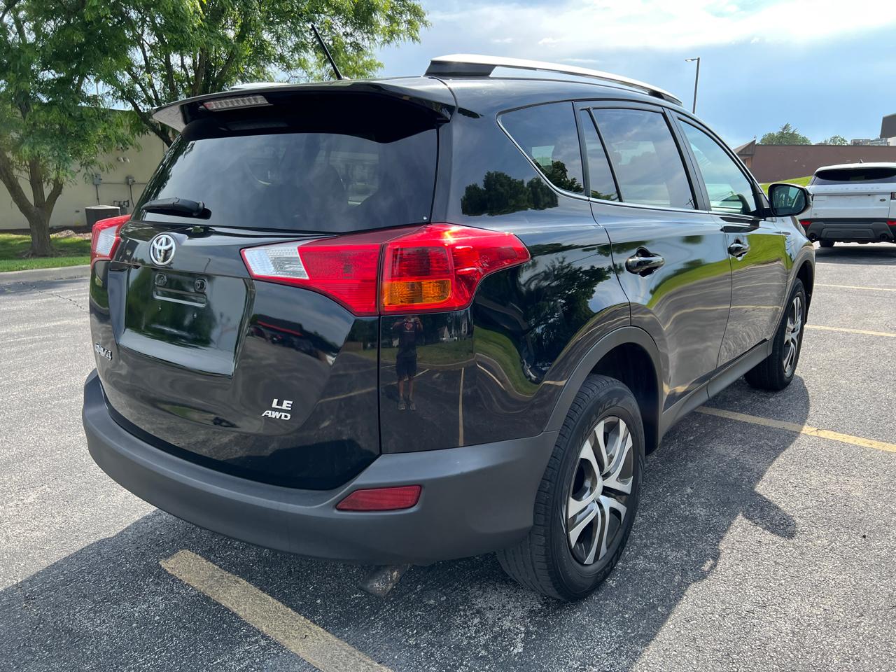 Toyota RAV4 AWD 4dr LE (Natl) 2015