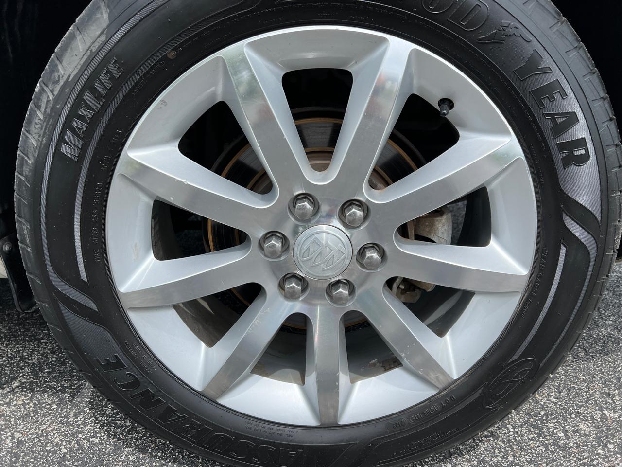 Buick Enclave FWD 4dr Premium 2014