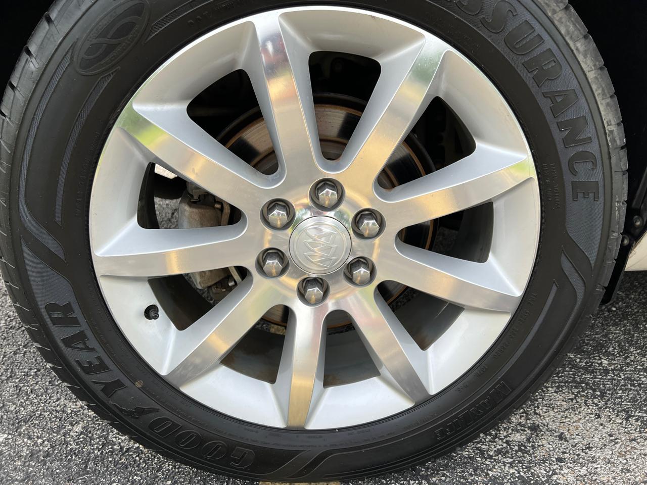 Buick Enclave FWD 4dr Premium 2014