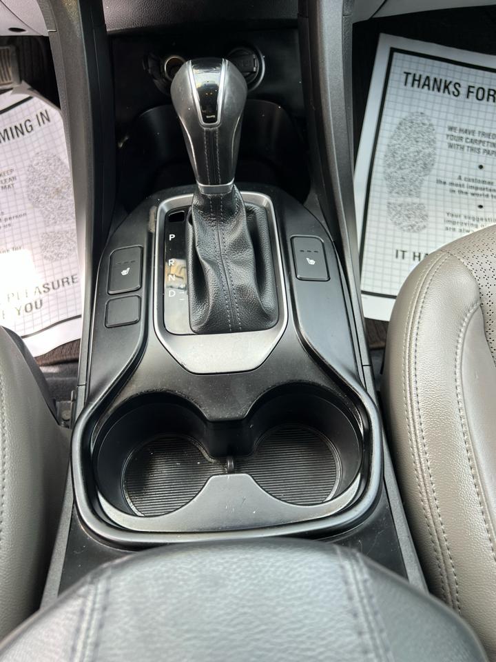 Hyundai Santa Fe FWD 4dr Sport 2013