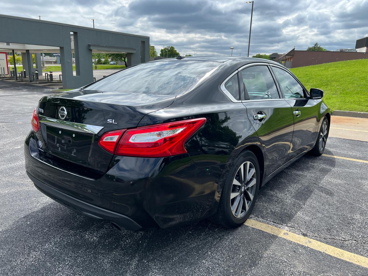 Nissan Altima 2.5 SL Sedan 2017