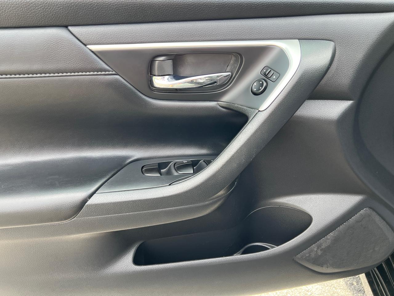 Nissan Altima 2.5 SL Sedan 2017