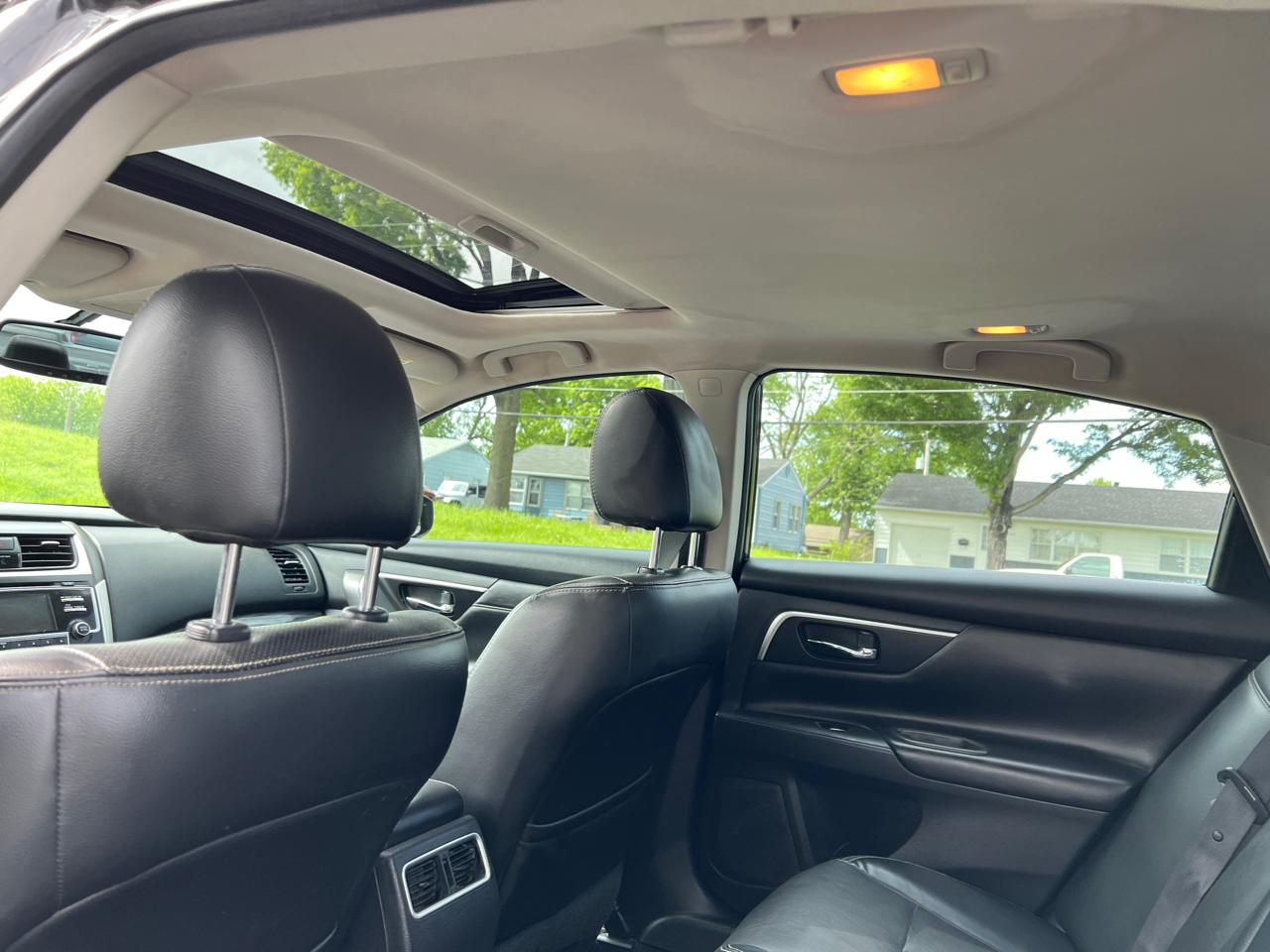 Nissan Altima 2.5 SL Sedan 2017