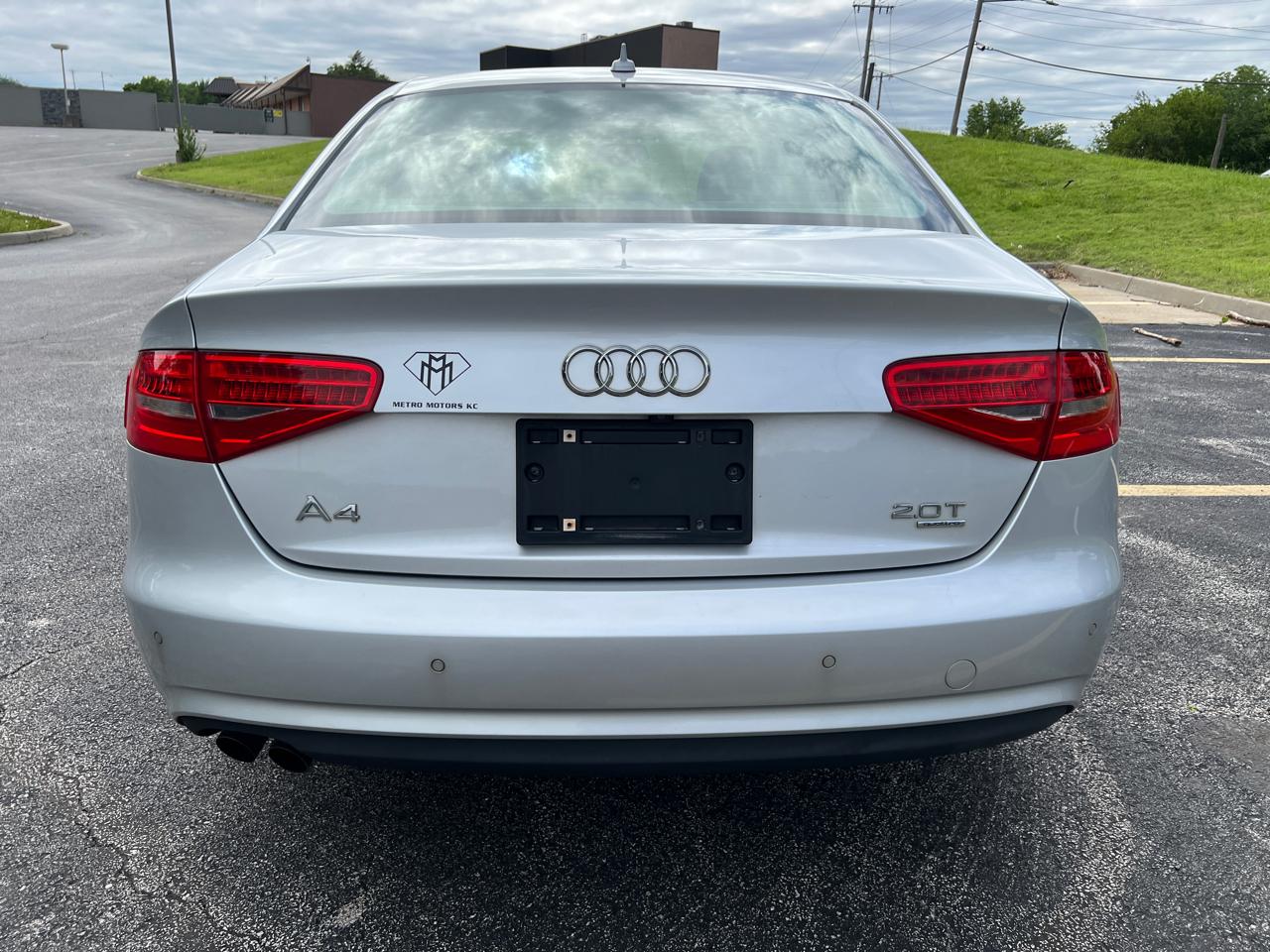 Audi A4 4dr Sdn Auto quattro 2.0T Premium Plus 2013