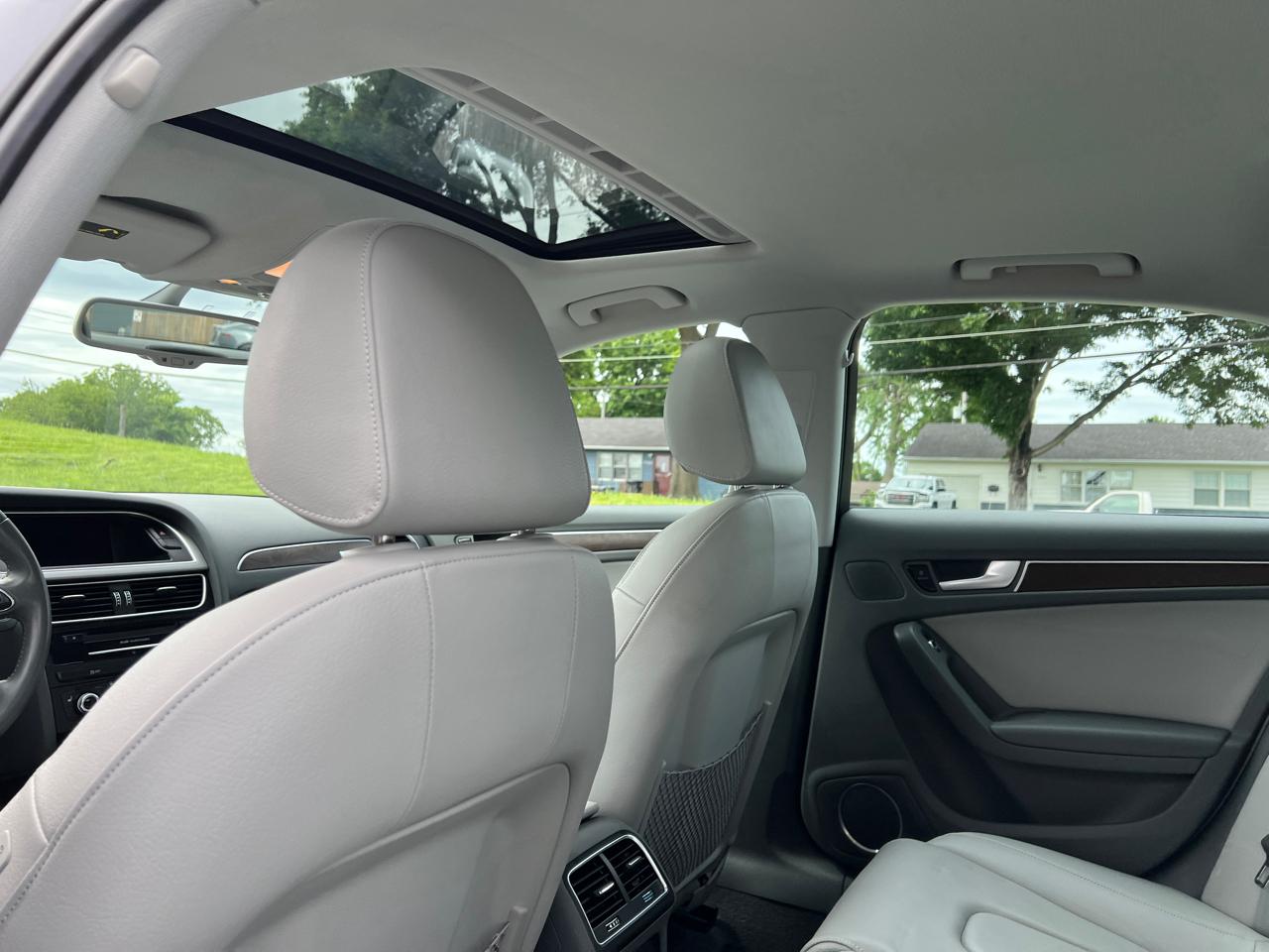 Audi A4 4dr Sdn Auto quattro 2.0T Premium Plus 2013