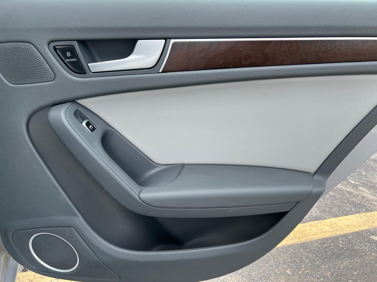 Audi A4 4dr Sdn Auto quattro 2.0T Premium Plus 2013