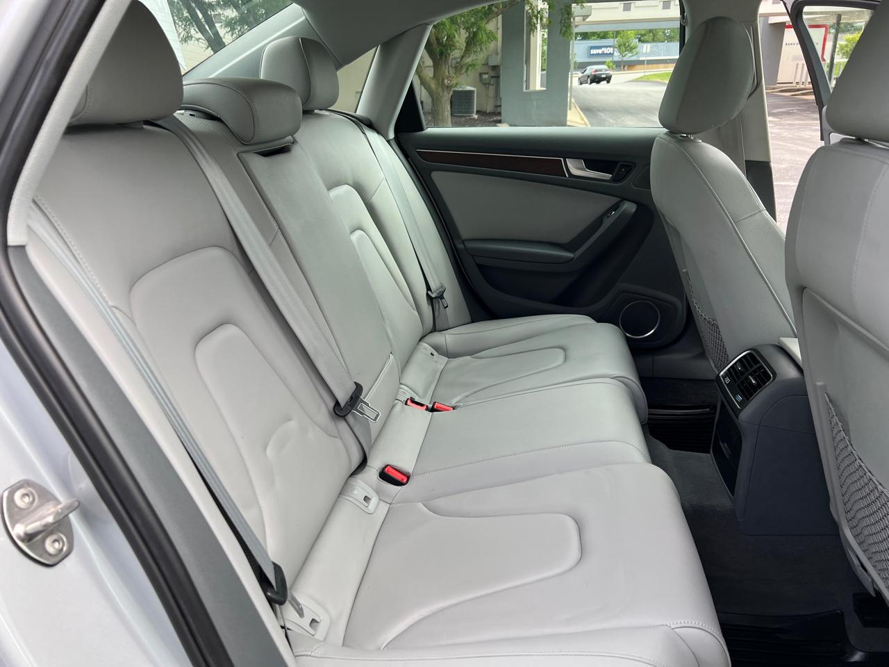 Audi A4 4dr Sdn Auto quattro 2.0T Premium Plus 2013