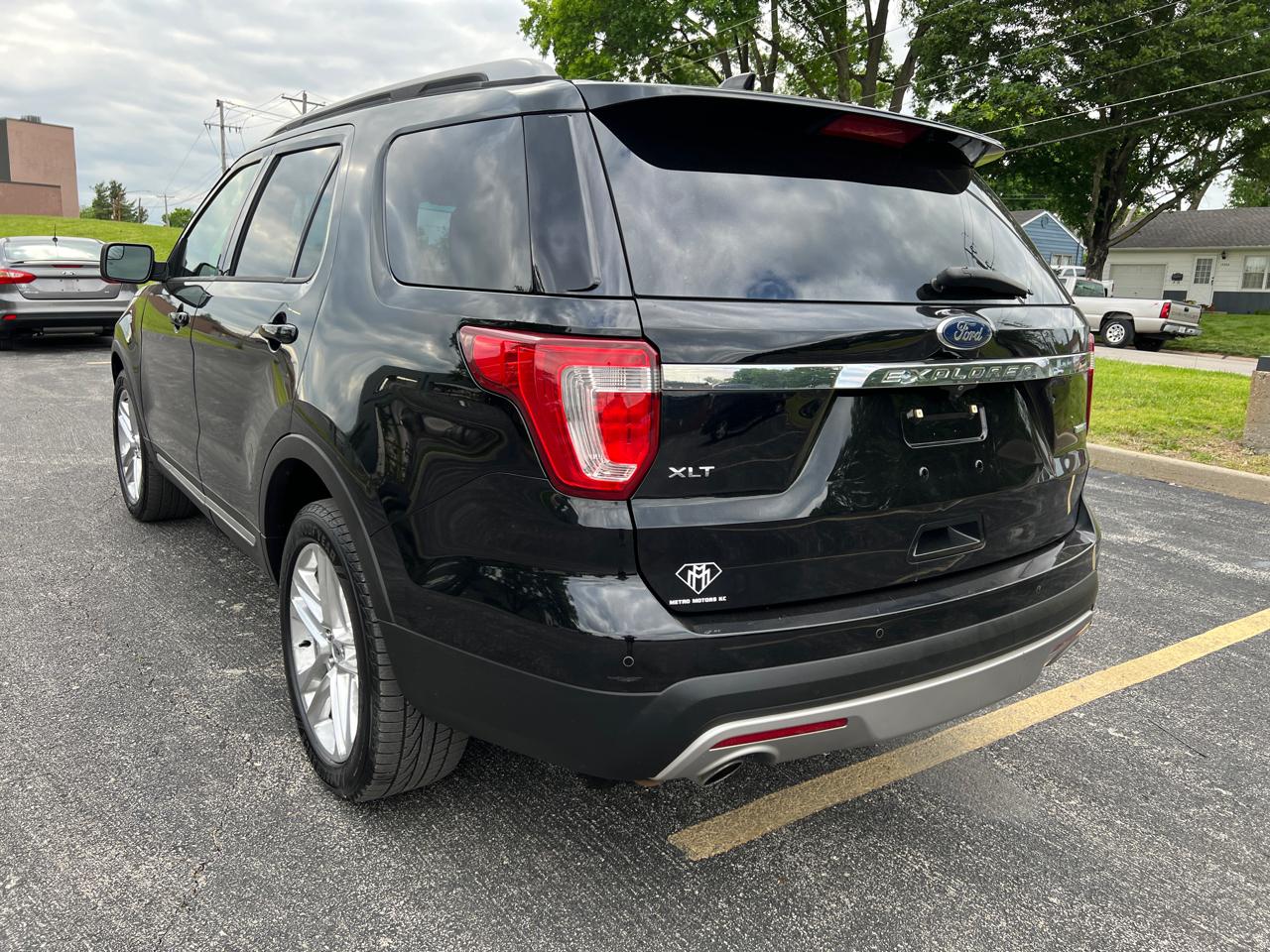 Ford Explorer 4WD 4dr XLT 2016