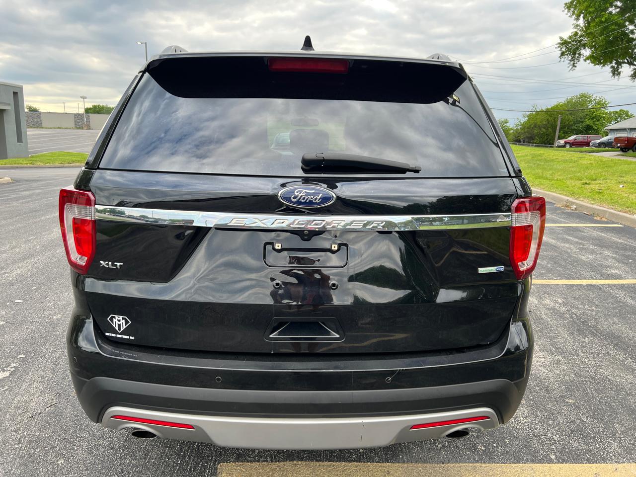 Ford Explorer 4WD 4dr XLT 2016