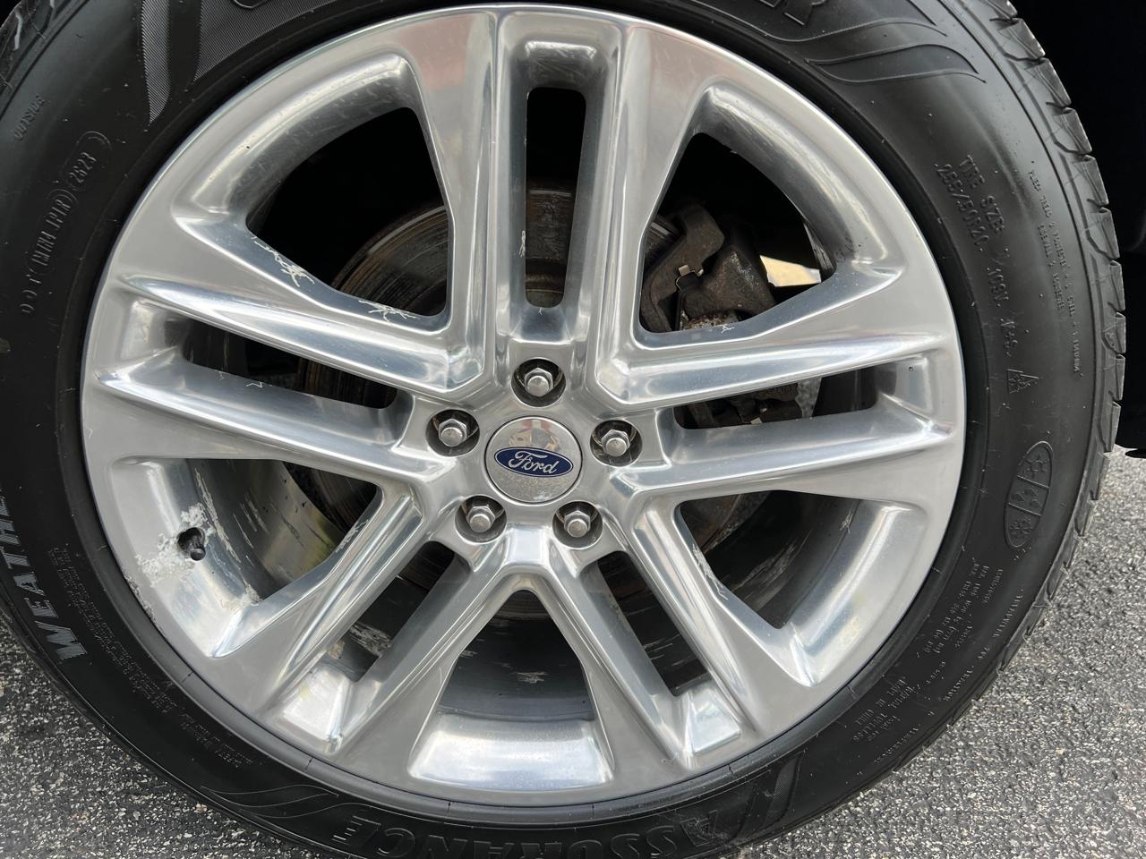 Ford Explorer 4WD 4dr XLT 2016