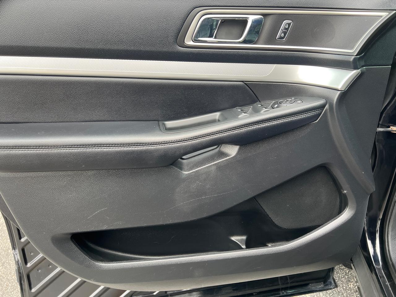 Ford Explorer 4WD 4dr XLT 2016