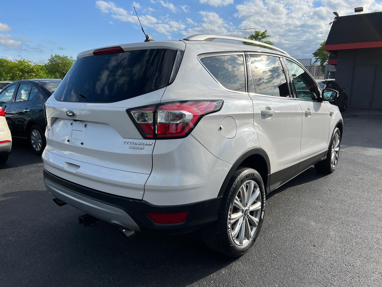 Ford Escape Titanium FWD 2018