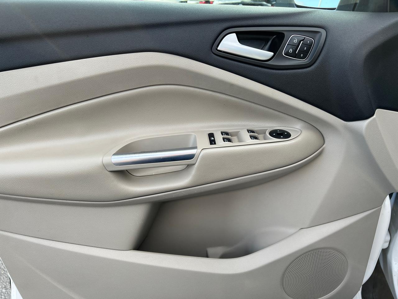 Ford Escape Titanium FWD 2018