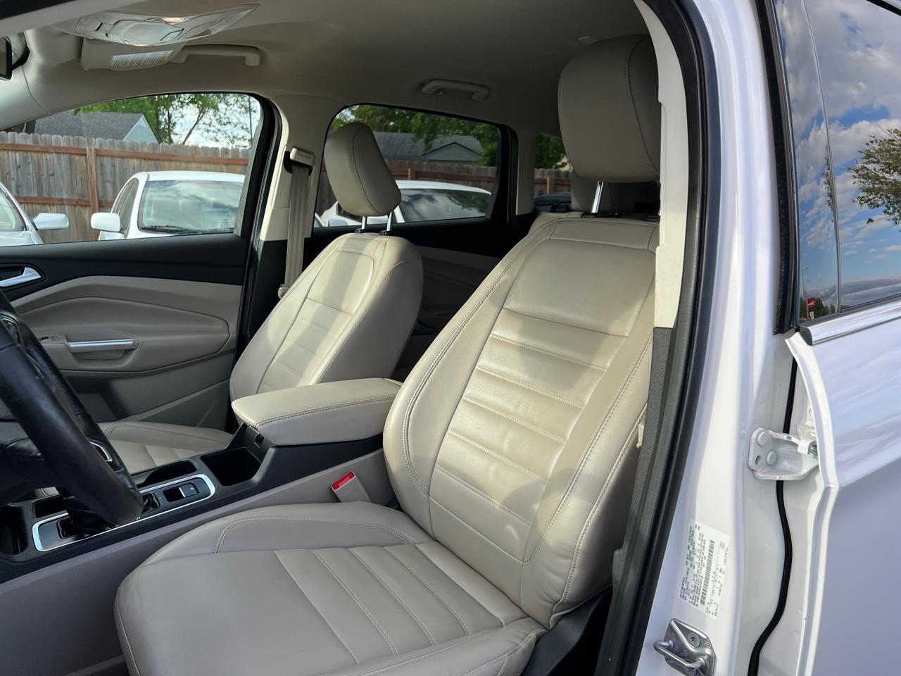 Ford Escape Titanium FWD 2018