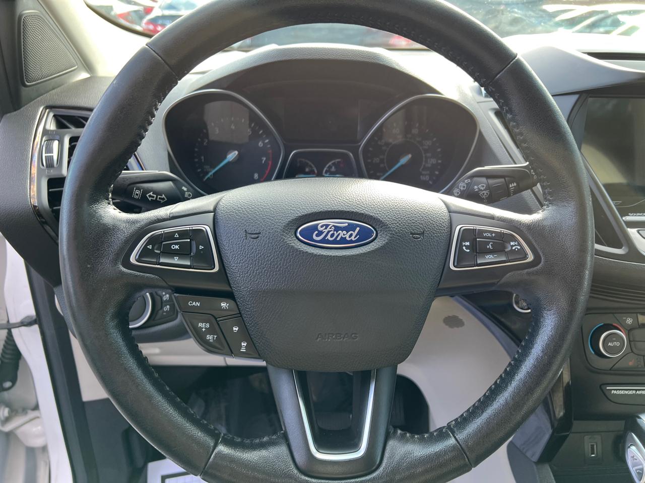 Ford Escape Titanium FWD 2018
