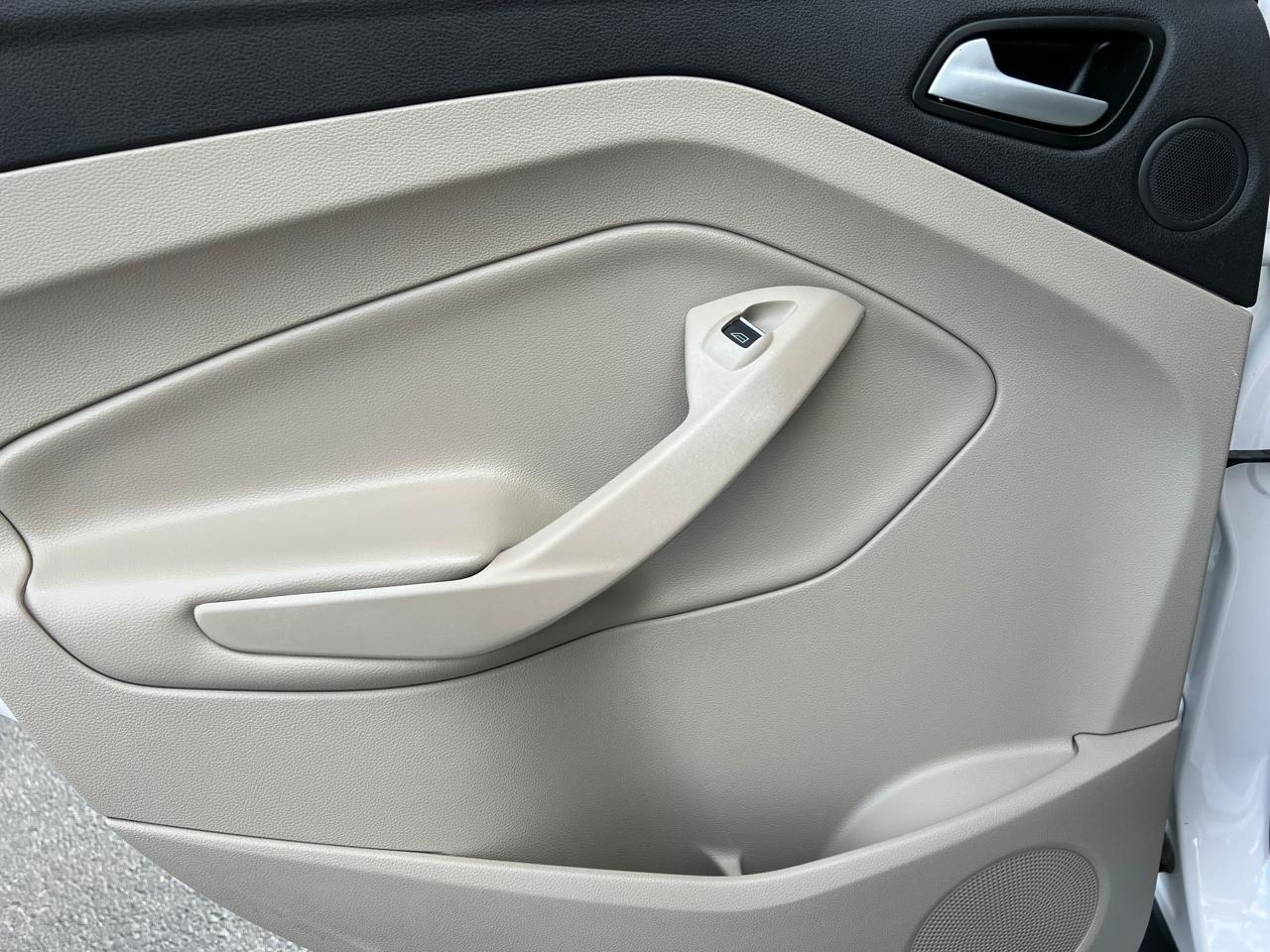 Ford Escape Titanium FWD 2018
