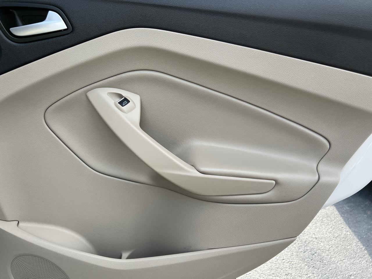 Ford Escape Titanium FWD 2018
