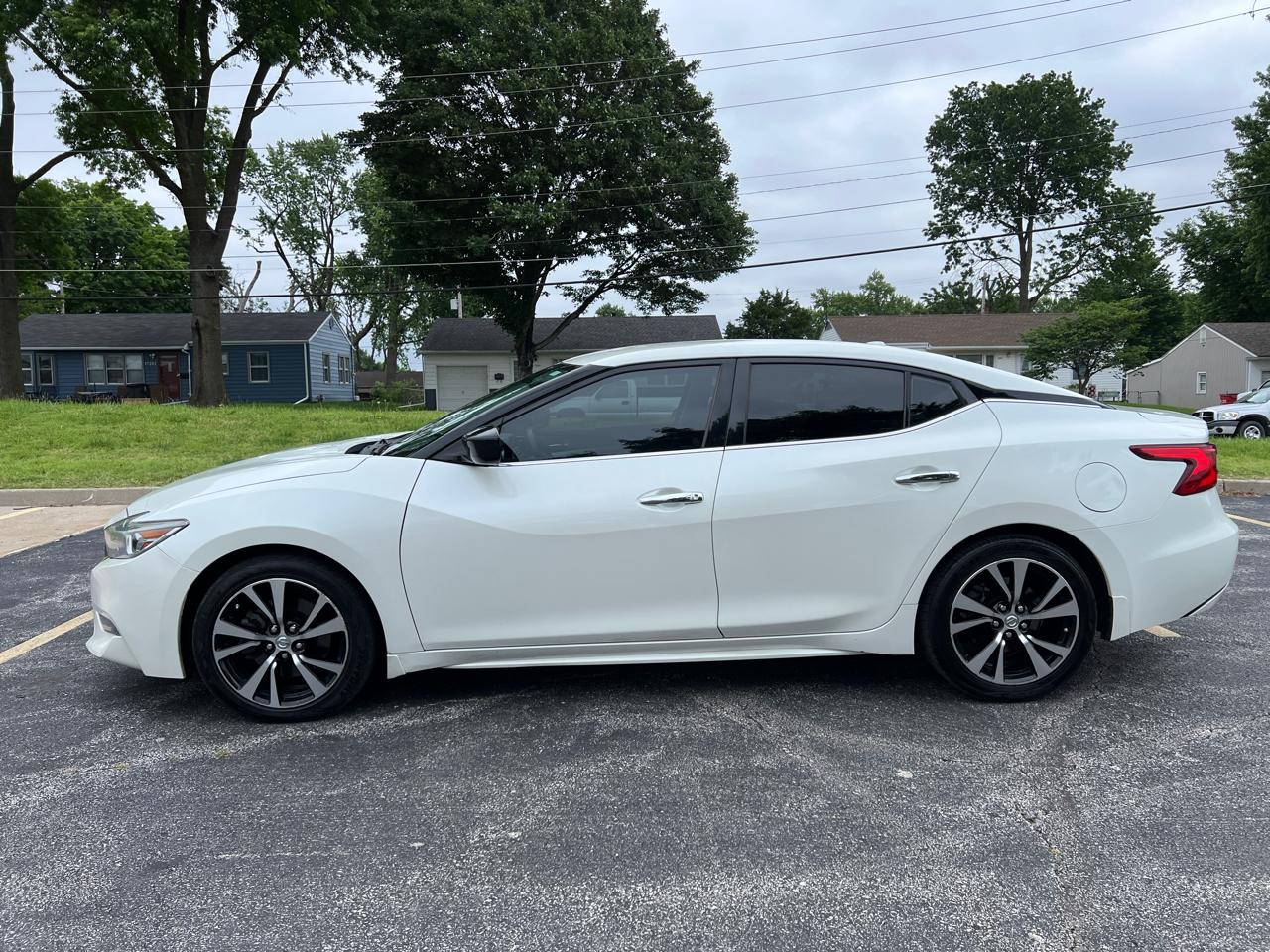 Nissan Maxima S 3.5L 2018