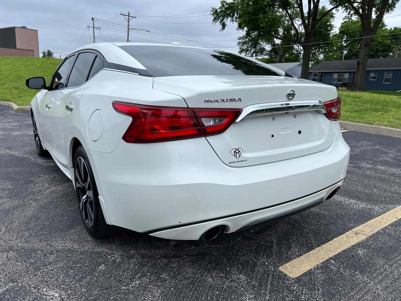 Nissan Maxima S 3.5L 2018