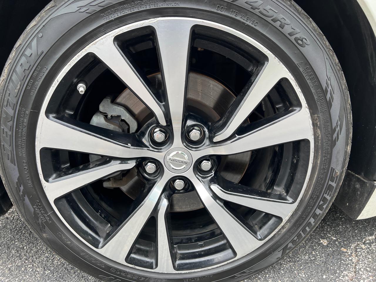 Nissan Maxima S 3.5L 2018
