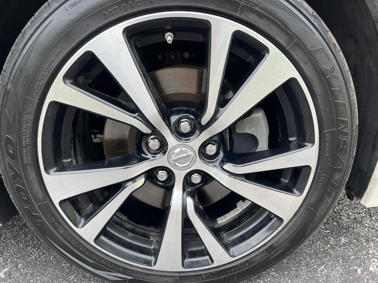 Nissan Maxima S 3.5L 2018