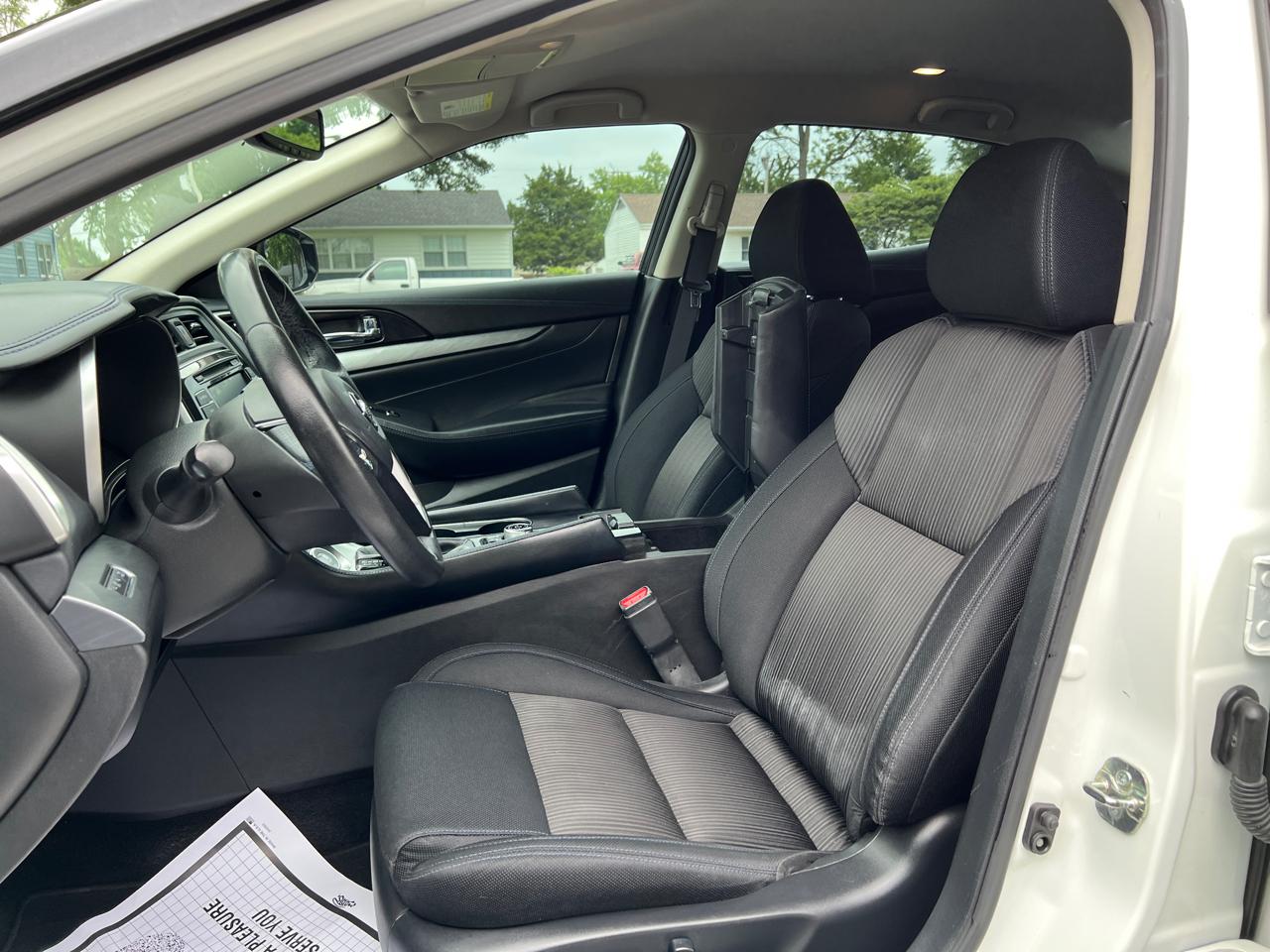 Nissan Maxima S 3.5L 2018