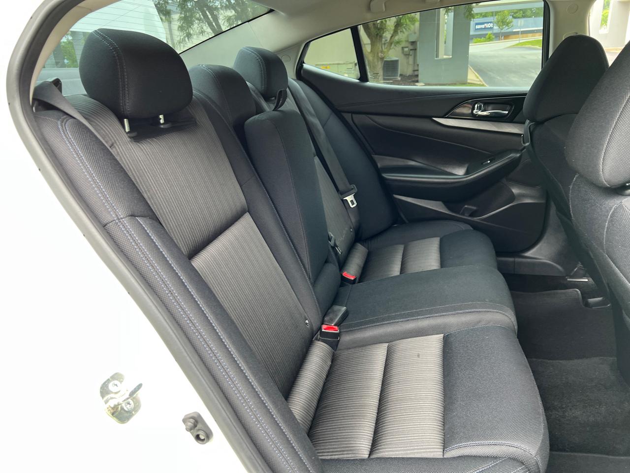 Nissan Maxima S 3.5L 2018