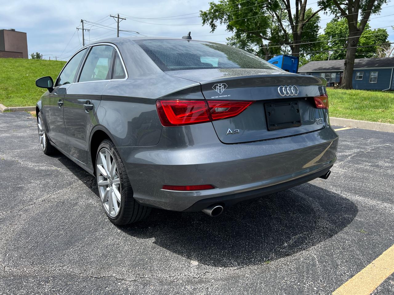 Audi A3 4dr Sdn quattro 2.0T Premium Plus 2015