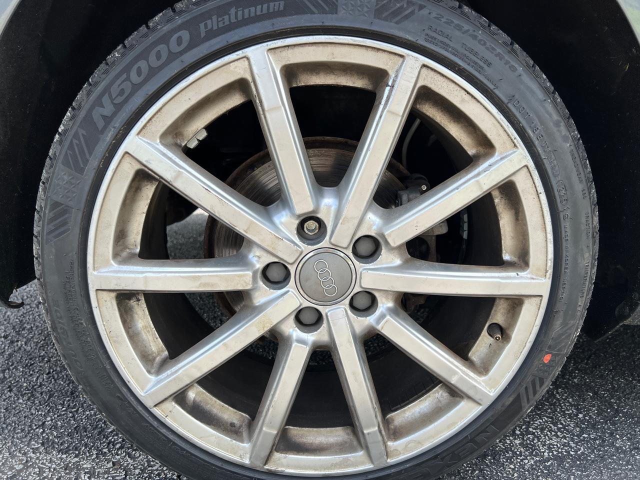 Audi A3 4dr Sdn quattro 2.0T Premium Plus 2015