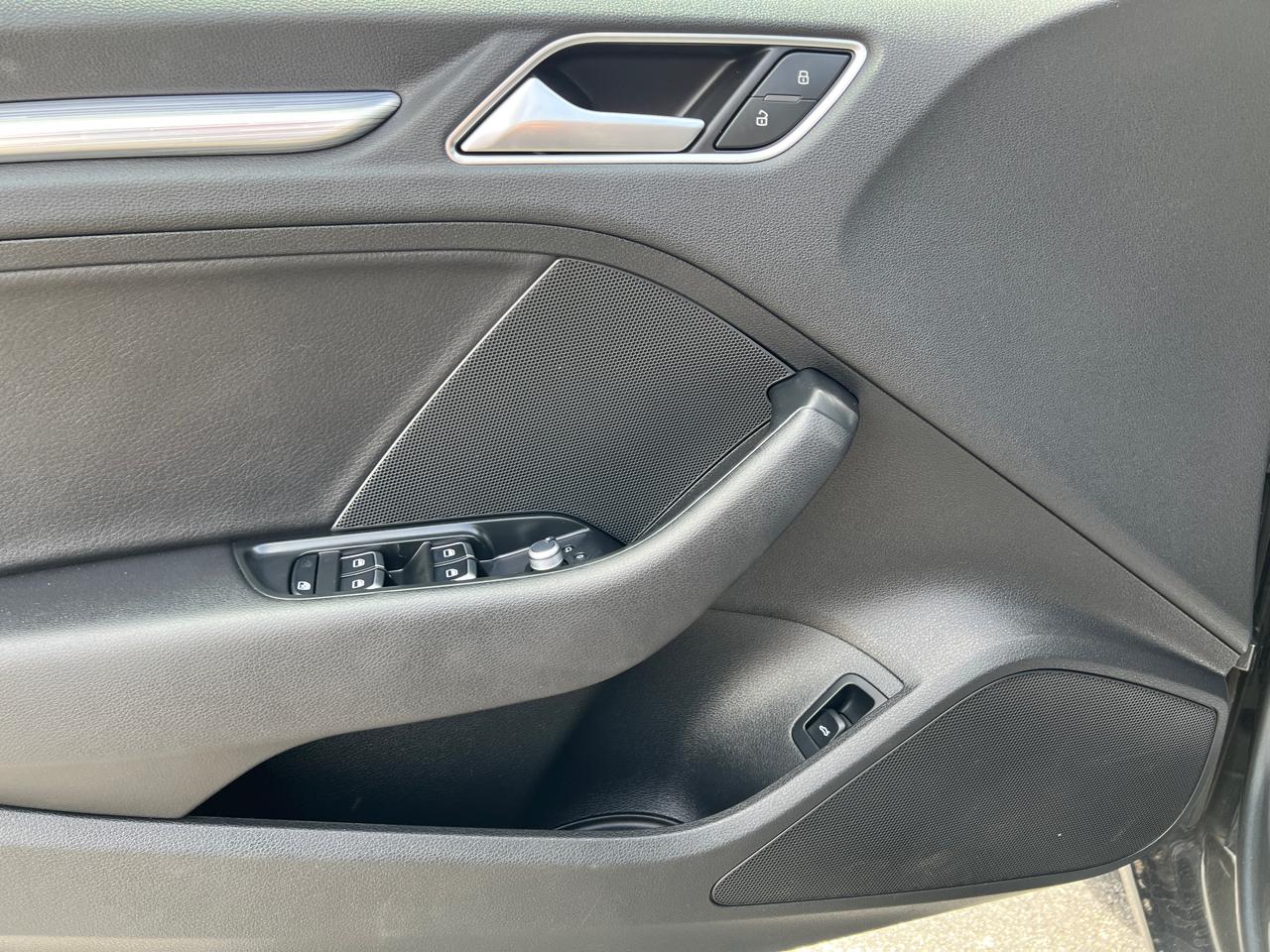 Audi A3 4dr Sdn quattro 2.0T Premium Plus 2015