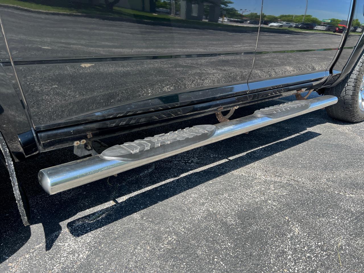 RAM 1500 Laramie 4x4 Crew Cab 5'7" Box 2018