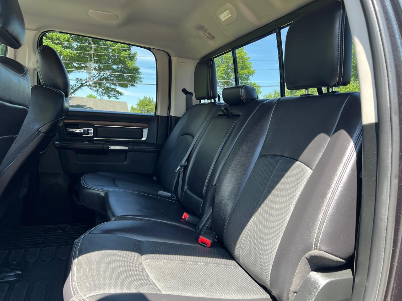 RAM 1500 Laramie 4x4 Crew Cab 5'7" Box 2018