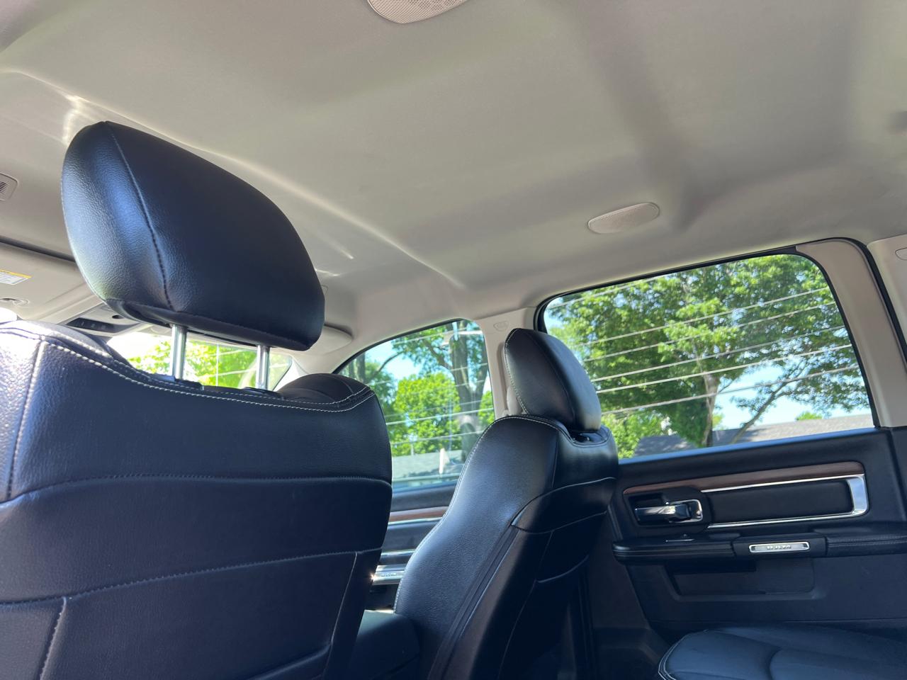 RAM 1500 Laramie 4x4 Crew Cab 5'7" Box 2018